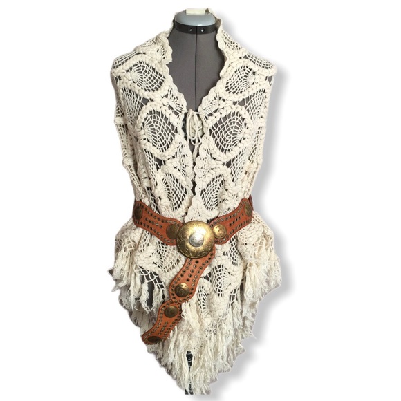 Beautiful Moroccan Leather Belt - Picture 5 of 5